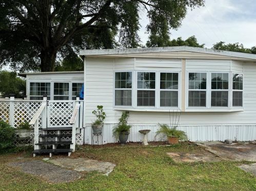 5840 63rd St, Ocala, FL 34474-5600
