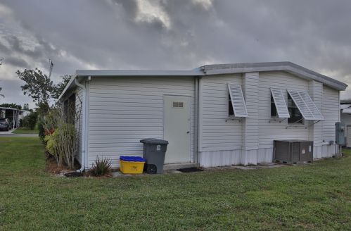 38010 Frenchmans Bay, Boynton Beach FL  33436-1958 exterior