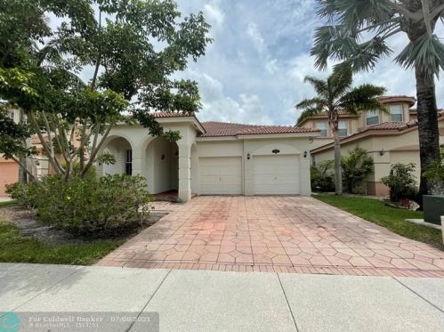 10504 Galleria St, West Palm Beach, FL 33414-3160