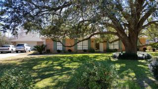 2010 Old River Rd, Slidell, LA 70461-3132