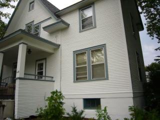 4025 Superior St, Duluth MN  55807-2722 exterior