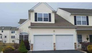 50 Cobblestone Dr, Easton, PA 18045-7468