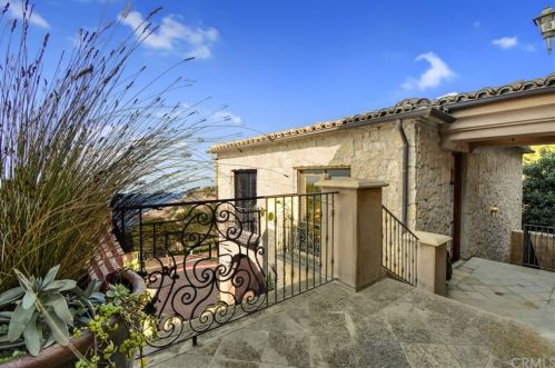 1128 Palos Verdes Dr, Palos Verdes Estates CA 90274-0015 exterior