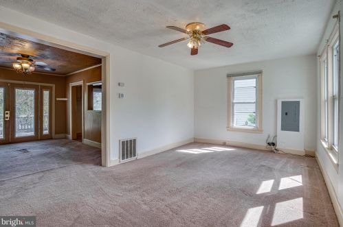 4830 Jay St, Washington, DC 20019-3765