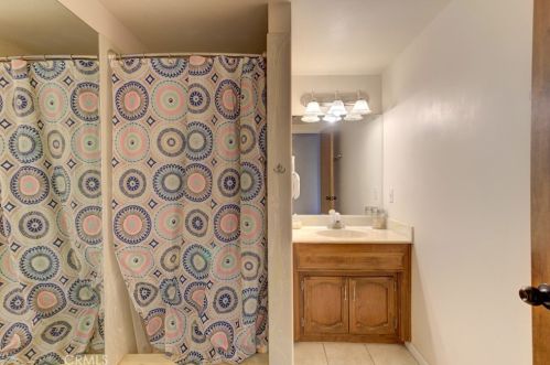 5089 Meadow Lark Ln, Lake Nacimiento CA  93446-4261 exterior