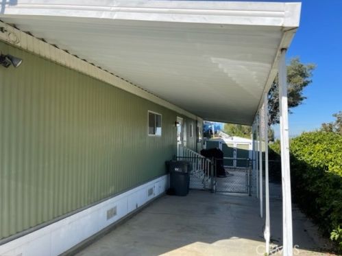 17130 Palomas Dr, Perris CA  92570-8406 exterior