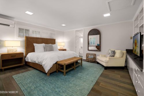 1430 Greenworth Pl, Santa Barbara CA exterior