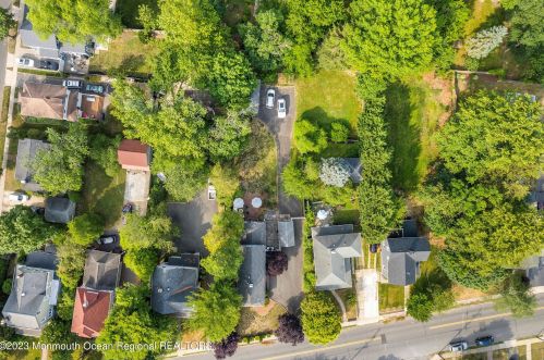 100 Branch Ave, Tinton Falls NJ  07701-2204 exterior