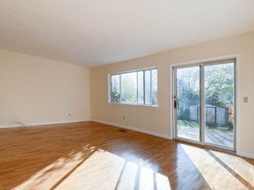 15 Rivervale Rd, Middletown NY  10940-6813 exterior