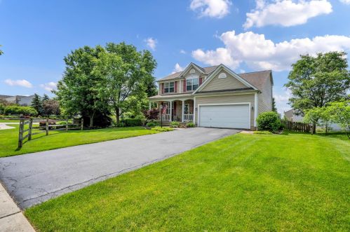 1101 Taylor Glen Blvd, Pataskala, OH 43062-7015