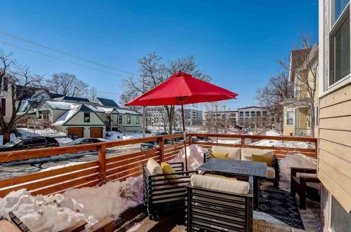 914 Kewaunee St, Milwaukee, WI 53202-2114