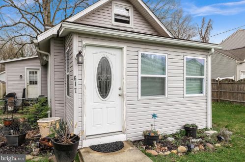 617 2nd Ave, West Deptford NJ  08096-6613 exterior