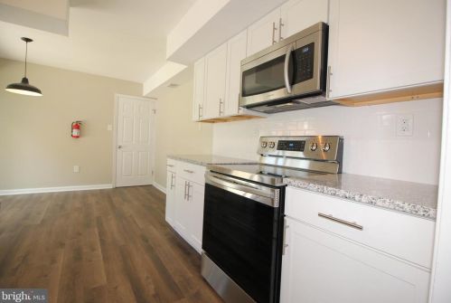 42 Temple Ln, Willingboro NJ  08046-3706 exterior