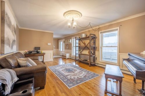 67 Stowe Dr, Poughquag NY  12570-4929 exterior