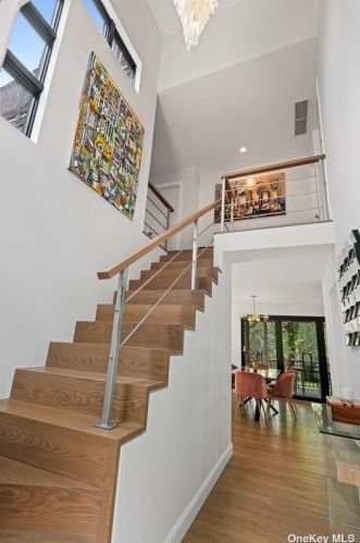 36 Ancient Hwy, East Hampton NY  11937-2568 exterior