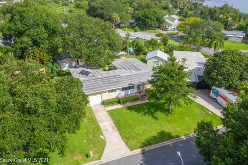 112 Indian Cir, Cocoa, FL 32922-6918