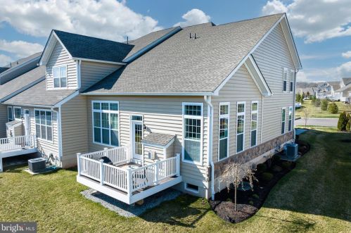 190 Iron Hill Way, Collegeville PA  19426-2833 exterior