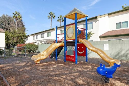 7200 Melody Ln, La Mesa CA  91942-1400 exterior