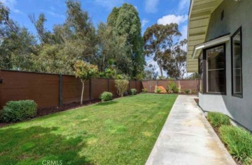 3085 Monroe St, Carlsbad, CA 92008-1133