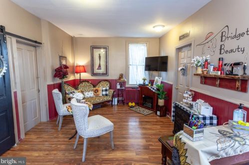 296 2nd St, Highspire PA  17034-1555 exterior