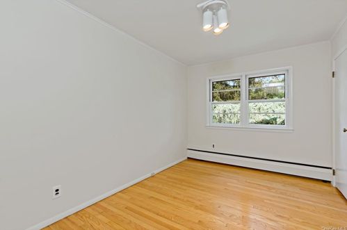 68 Frame Rd, Briarcliff NY  10510-2608 exterior