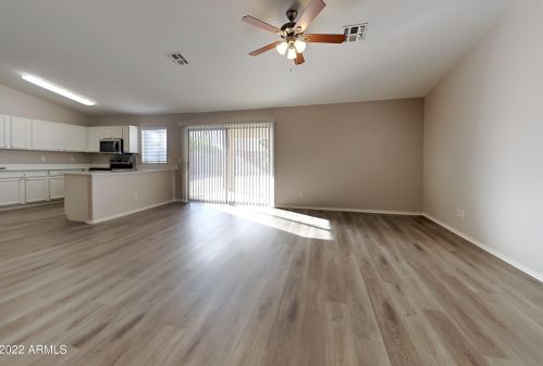 13261 Paradise Ln, Sun City, AZ 85374-5455