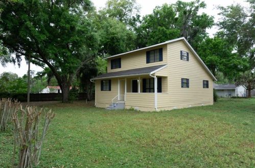 2437 Palmhurst Blvd, Apopka, FL 32703-9591