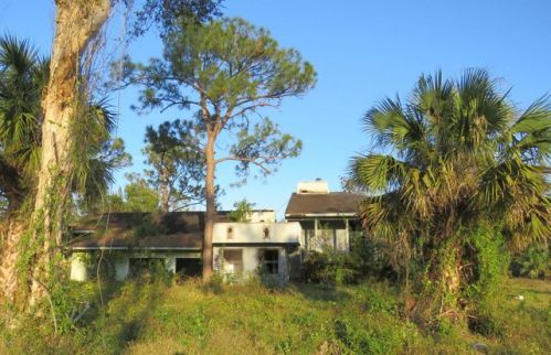 1898 Gallop Dr, Town Of Loxahatchee Groves, FL 33470-3930