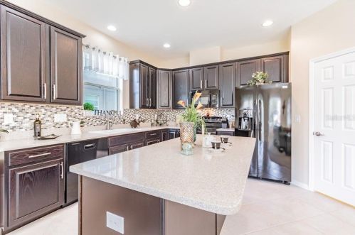 11156 Belle Hvn Dr, New Port Richey FL 34654-4491 exterior