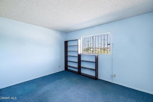 6297 Jill Ct, Simi Valley CA 93063-3727 exterior