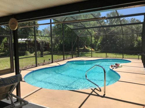 1801 Kingway Dr, Deltona, FL 32725-8604
