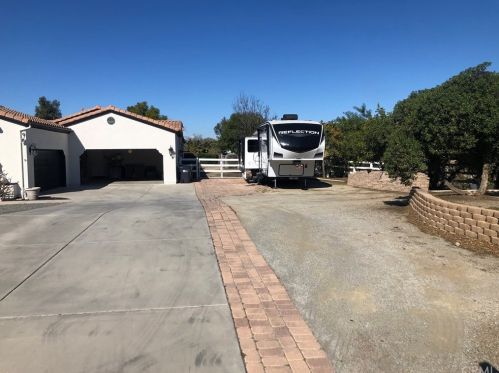 17430 7 Spg Way, Riverside CA 92504-9454 exterior