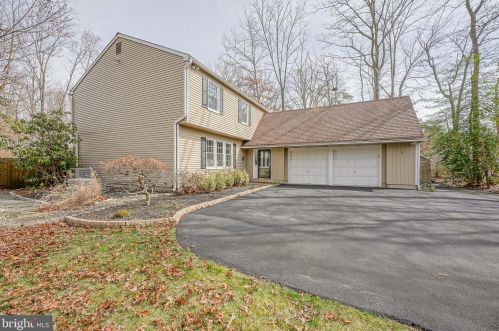 146 Meetinghouse Ln, Southampton NJ  08088-9417 exterior