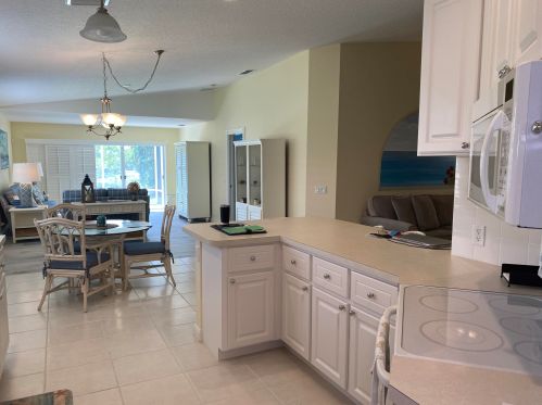 10799 Dardanelle Dr, Fort Pierce, FL 34987-2145