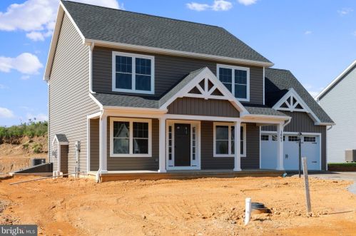 1005 Southwood Dr, Lees Cross Roads, PA 17257-8333