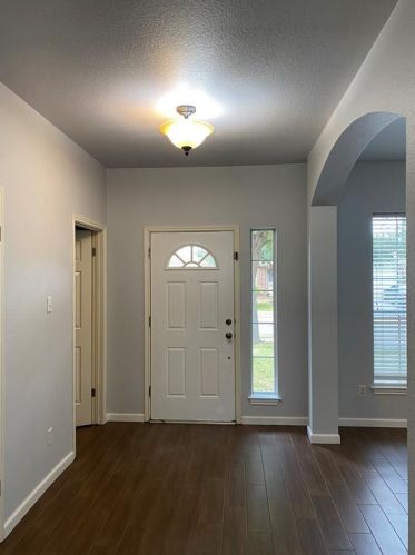 11541 Sunny Creek Ln, Webberville TX  78653-3886 exterior