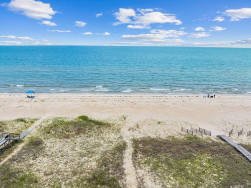 765 Gorrie Dr, Saint George Island FL  32328-2912 exterior