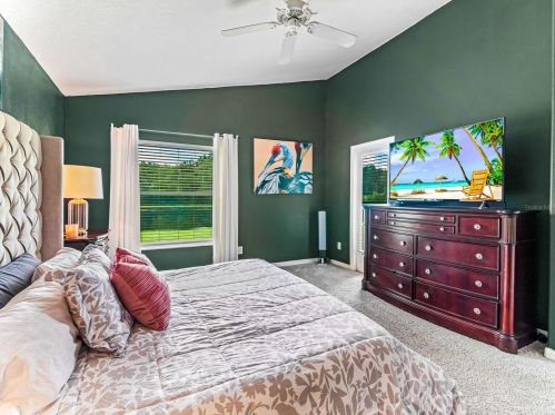 19018 Fishermans Bend Dr, Lutz FL  33558-9753 exterior