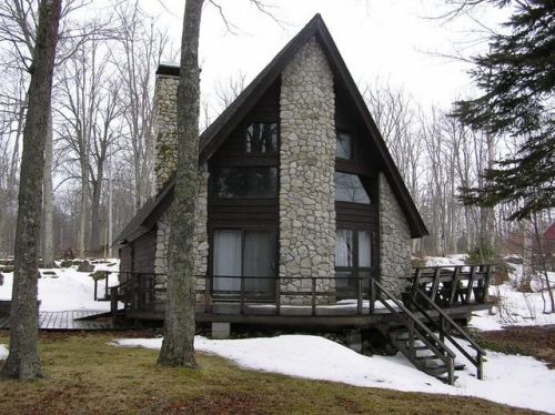 442 Hemlock Dr, Washington Island, WI 54246-9139