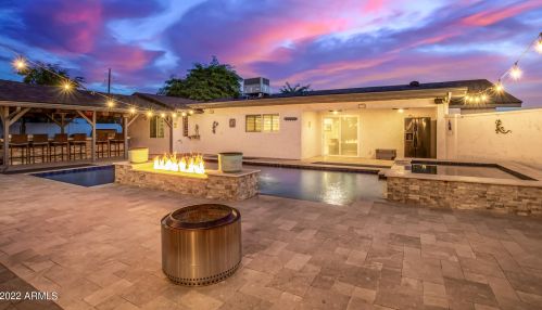 15268 52nd Dr, Glendale AZ  85306-4309 exterior