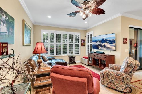 1364 Congressional Ct, Casselberry FL  32708-4362 exterior