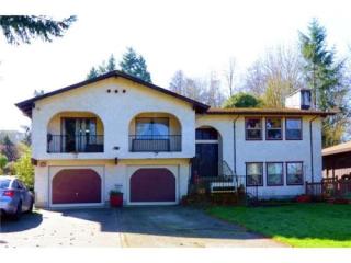 307 19 St, Seattle WA  98055-3348 exterior
