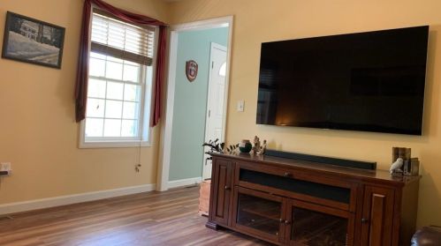 11 Lynwood Rd, Raymond NH  03077-1876 exterior