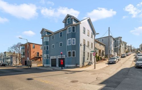 53 Belmont St, Boston, MA 02129