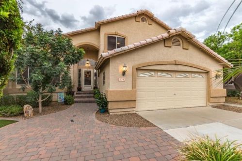 874 Horseshoe Ave, Gilbert, AZ 85233-5702