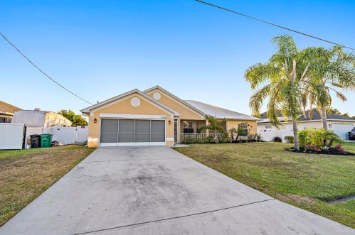 3738 Kakopo St, Port Saint Lucie FL  34953-3627 exterior