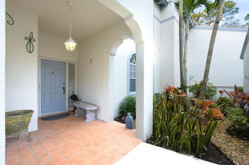 502 Ryder Cup Cir, West Palm Beach, FL 33418-8407