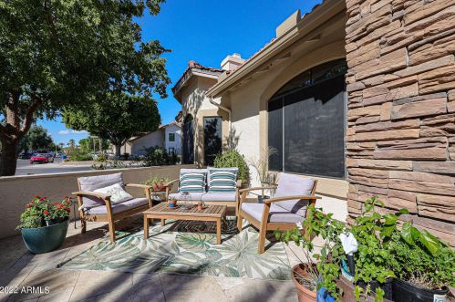 1712 Tulsa St, Chandler AZ  85225-8228 exterior