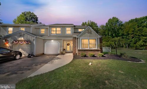 342 Tall Meadow Ln, Yardley PA  19067-6402 exterior