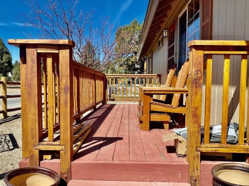 2135 State Ln, Big Bear City CA  92314-9698 exterior